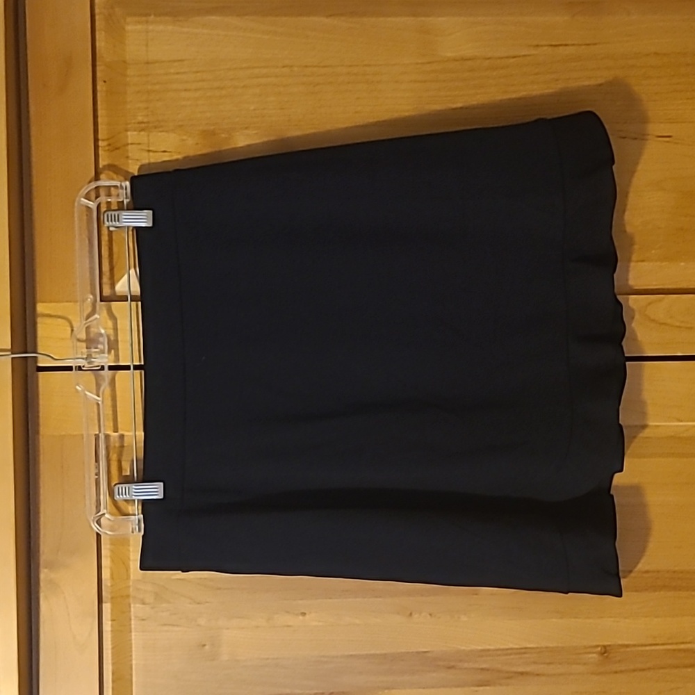 LOFT Pull on Navy Blue Skirt
